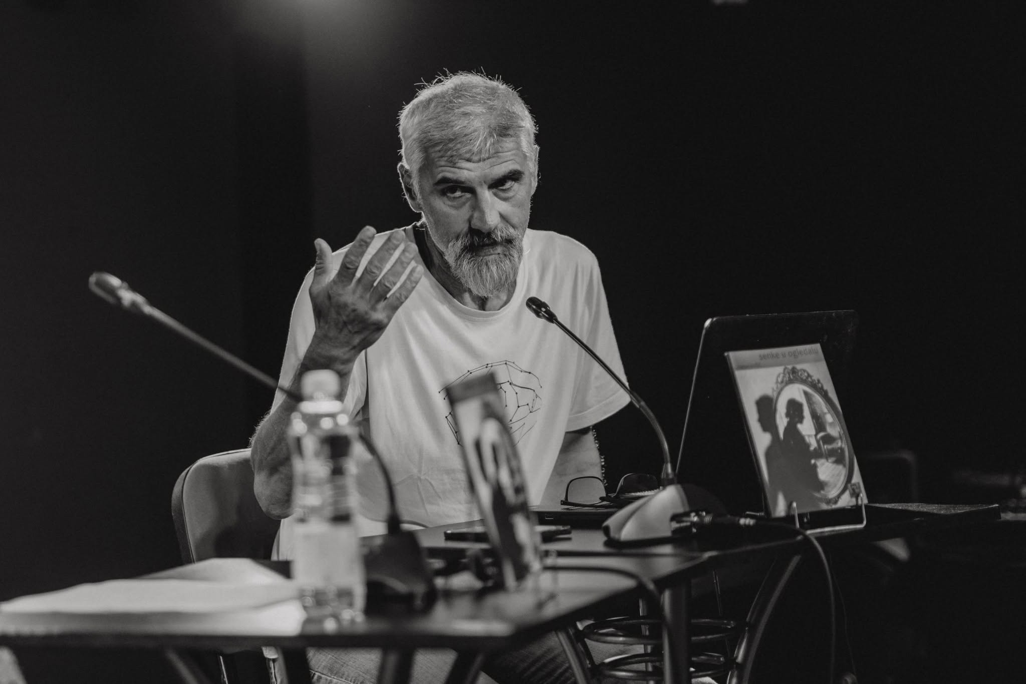 Nenad Glišić, izbor pesama u prozi iz zbirke “Senke u ogledalu”